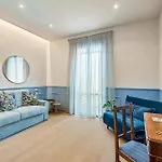Acquazzurra, Typical Hoyse Center Viareggio